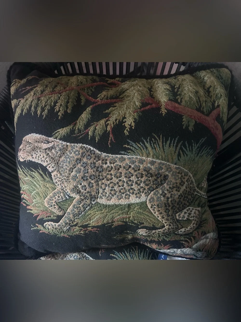 Vintage Ashford Court embroidered cheetah Accent pillows!